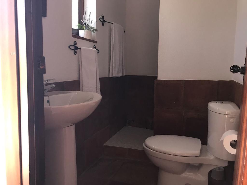 Cortijo Nuevo Alojamiento Rural Cuevas del Becerro Exteriör bild